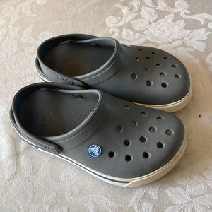 Kids Crocs Gray Size 3 Junior